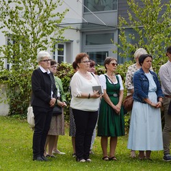 Prozession mit dem Allerheiligsten